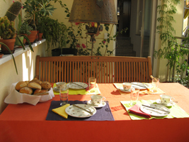 Breakfast will be served in a minute!